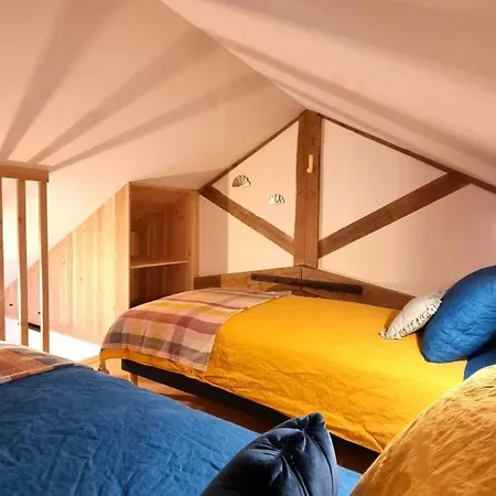 Ecologique De Charme Au Cergne, Ideal Famille Et Randonneurs - Fr-1-496-351 * Le Cergne