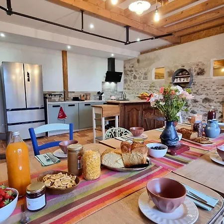 Ecologique De Charme Au Cergne, Ideal Famille Et Randonneurs - Fr-1-496-351 Nyaraló Le Cergne